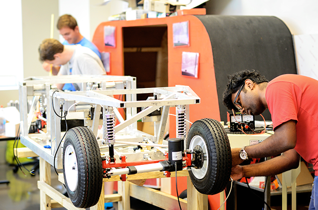 Students work on EcoPRT.