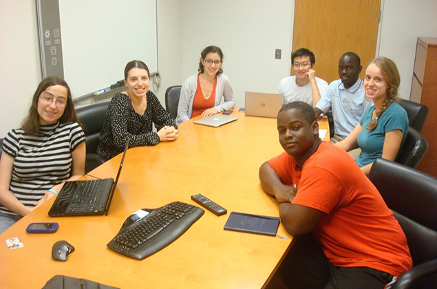 The visit gave Eneku a chance to interact with NC State students who are SciBridge volunteers.