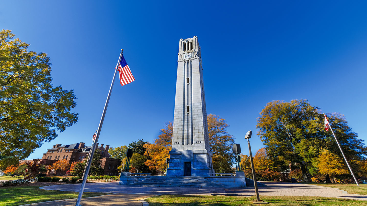 As a nationally recognized university for research and innovation, NC State University’s partnership with CESMII, the United States’ national institute on Smart Manufacturing, will help enhance the capabilities of campus pilot plants such as the Department of Forest Biomaterials’ paper plant. Credit: iStock
